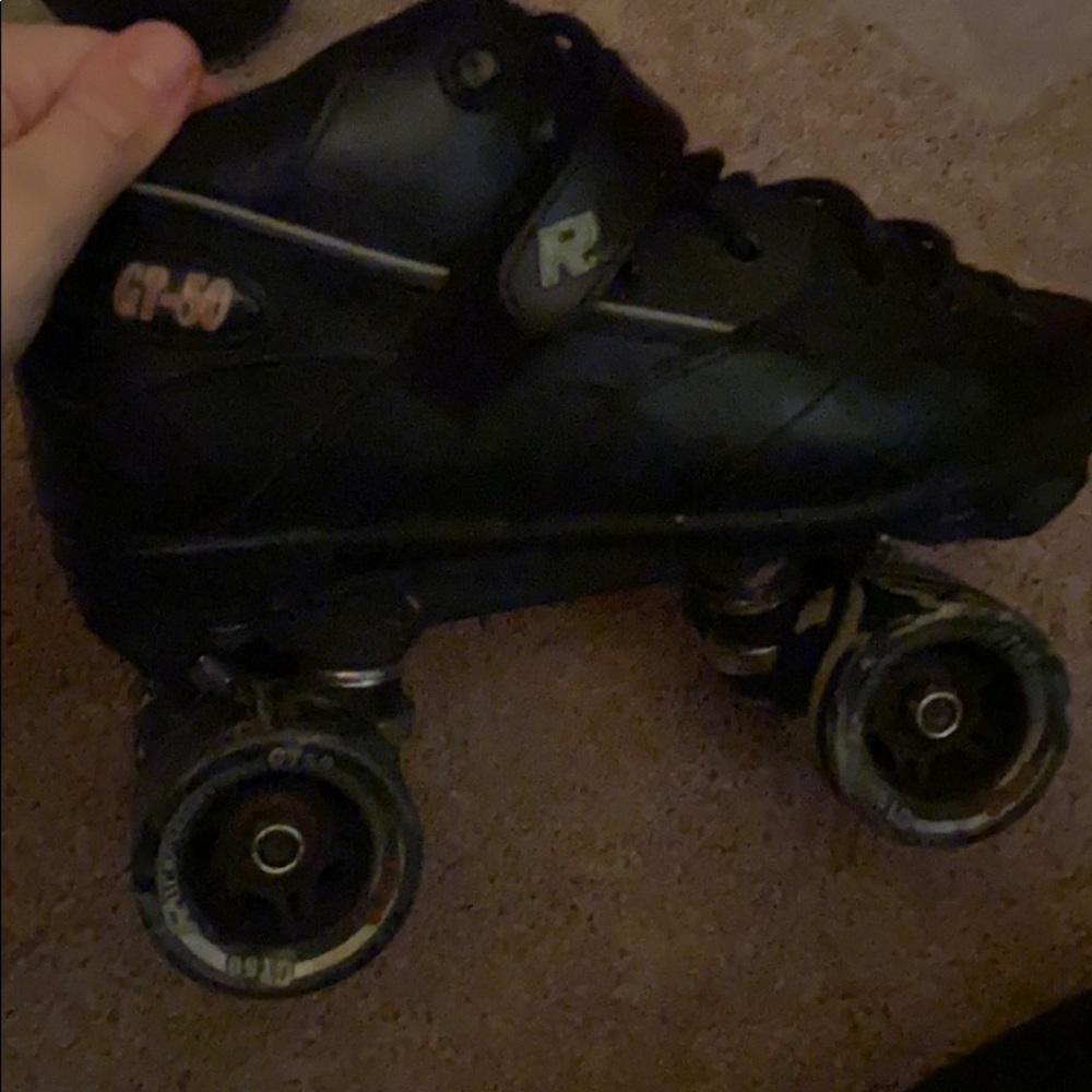 Skates
